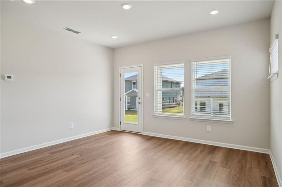 Spacious, unfurnished interior of a new home in Martin Springs - Reserve Series, Lawrenceville (Image 16).