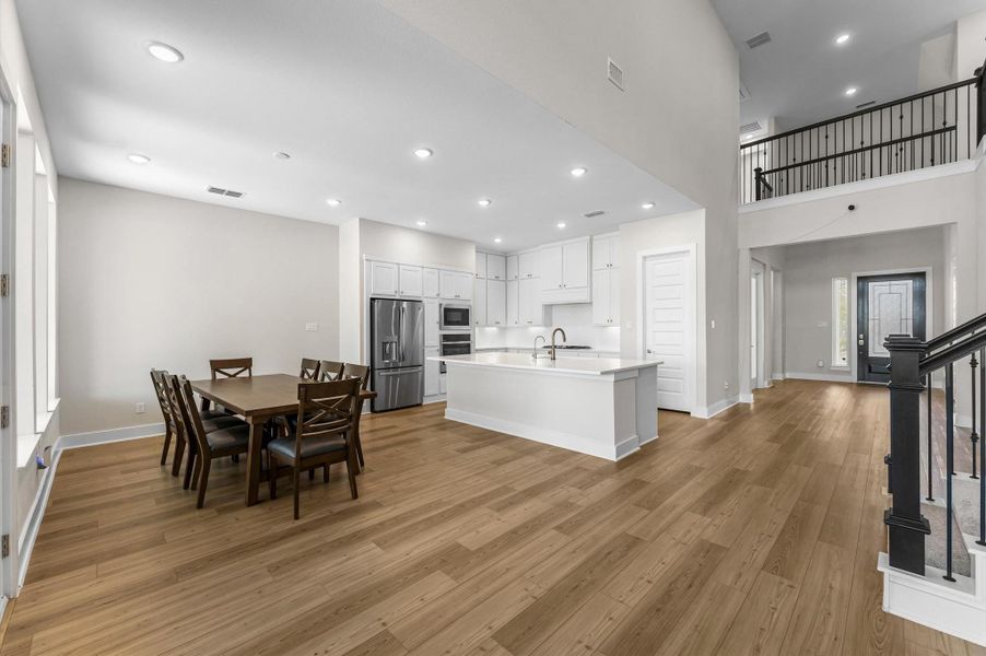 Furnished interior view inside a new home in Cross Creek Ranch, Fulshear (Image 15).