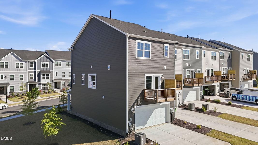 845 Basswood Glen Trail