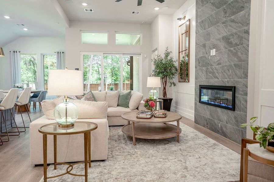 Representative furnished interior of a home built from the Mckinney by Beazer Homes in Timber Hollow: Heritage Collection, Magnolia (Image 25).