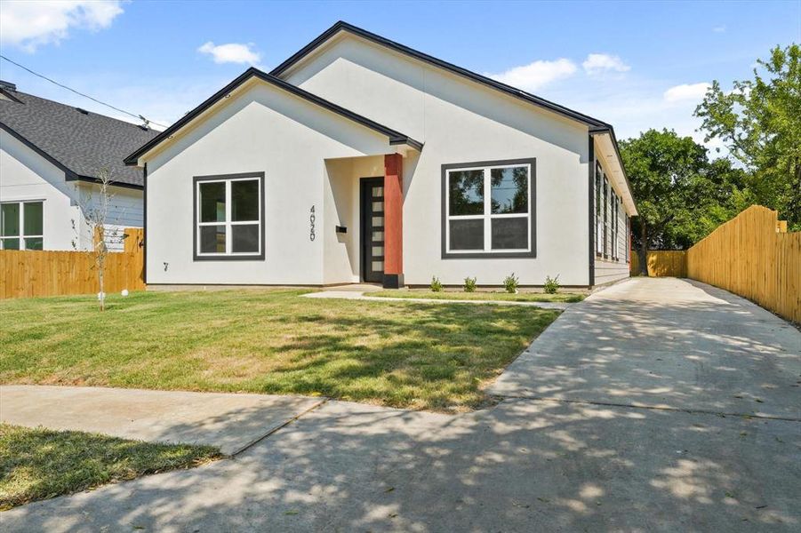 View of front of property with stucco siding View of front of property with stucco siding