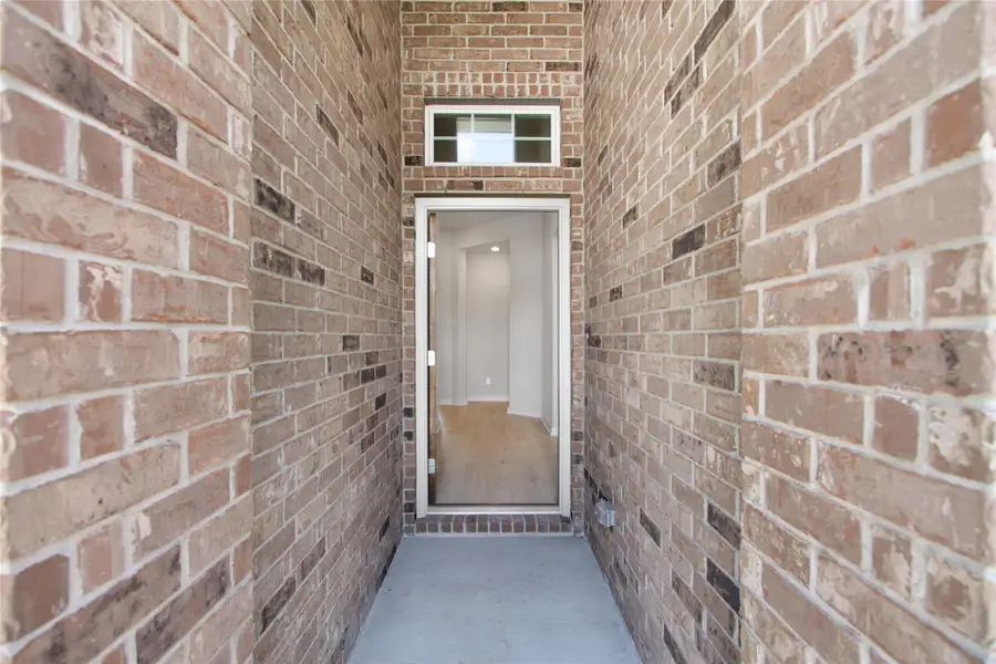REPRESENTATIVE OF FLOOR PLAN ONLY REPRESENTATIVE OF FLOOR PLAN ONLY