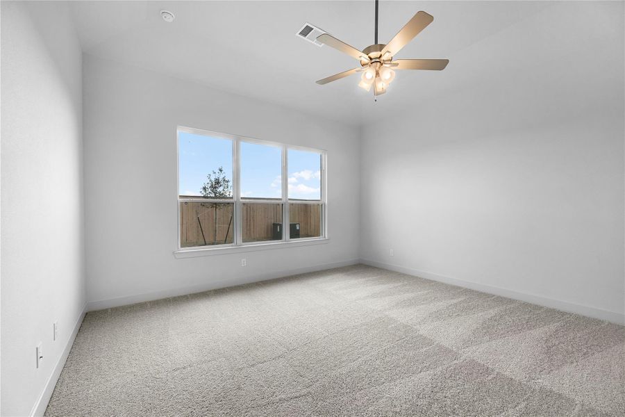 Representative image. Features, selections and colors may vary.