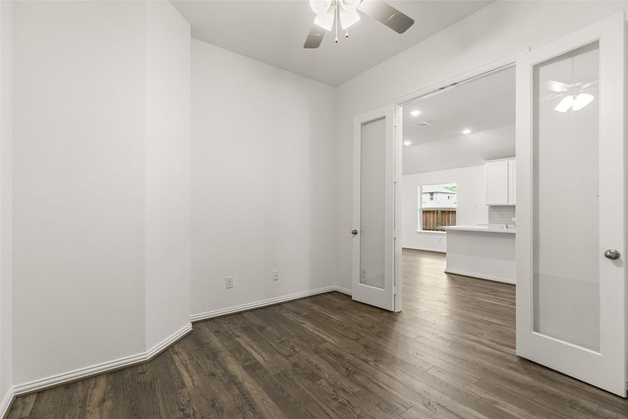 Spacious, unfurnished interior of a new home in Katy Lakes, Katy (Image 22). Spacious, unfurnished interior of a new home in Katy Lakes, Katy (Image 22).