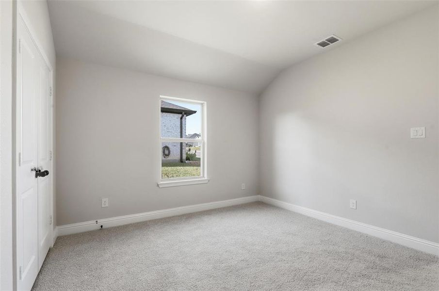 Spacious, unfurnished interior of a new home in Stoneview, Glen Rose (Image 28). Spacious, unfurnished interior of a new home in Stoneview, Glen Rose (Image 28).