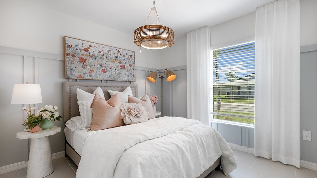 Florida CORE N002 Bloom Bed2 2of2 F1 Base7