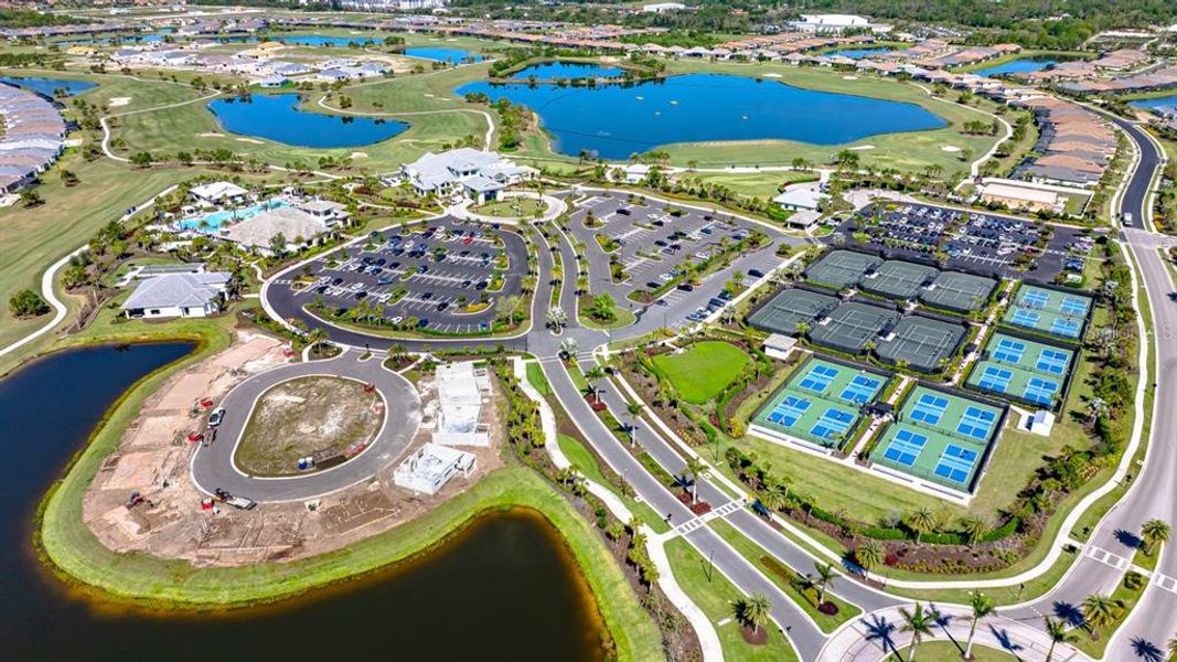 Image 34 of a home in Esplanade at Azario Lakewood Ranch. Image 34 of a home in Esplanade at Azario Lakewood Ranch.