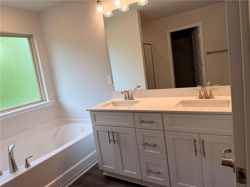Furnished interior view inside a new home in Magnolia Villas, Cornelia (Image 11).