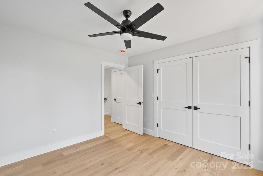 Spacious, unfurnished interior of a new home in , Weaverville (Image 32).