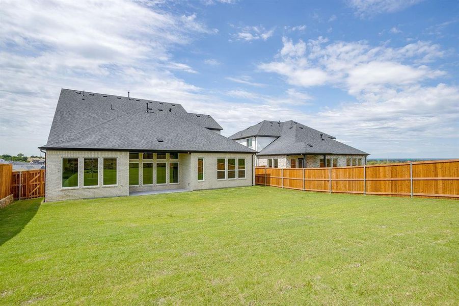 Exterior details and patio area of a home in Talon Hills, Fort Worth (Image 23). Exterior details and patio area of a home in Talon Hills, Fort Worth (Image 23).