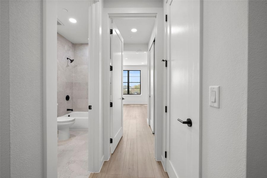 Image 30 of a home in Dovetail.