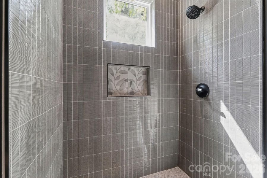 Close-up of interior finishes inside a home in , Statesville (Image 19).
