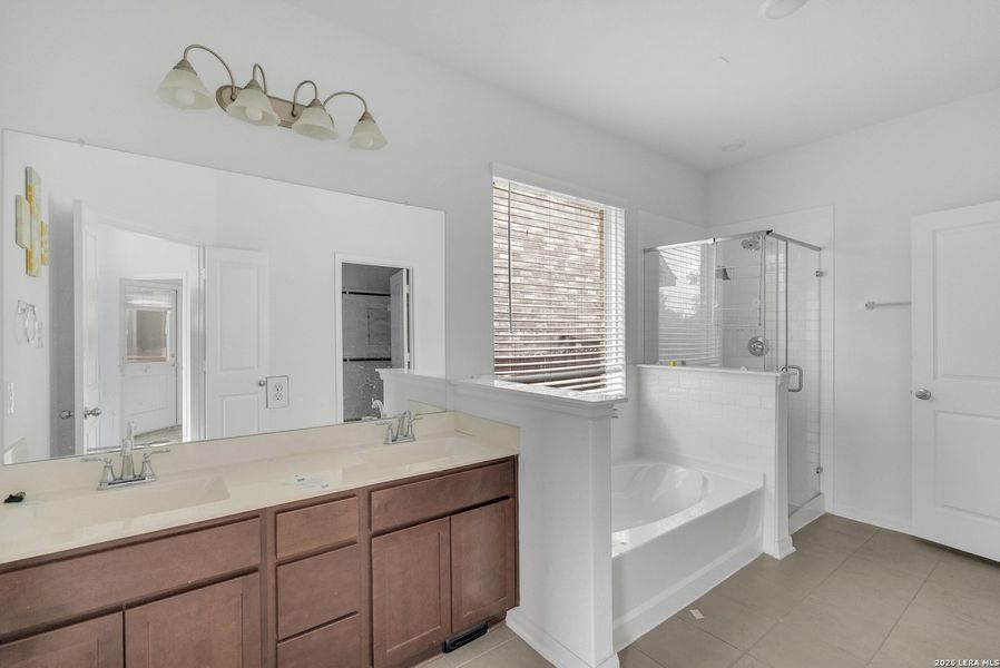 Furnished interior view inside a new home in , San Antonio (Image 6).