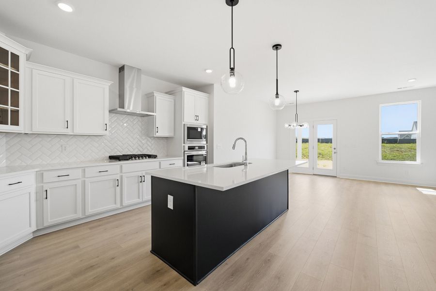 Furnished interior view inside a new home in Dorris Farm, White House (Image 11).