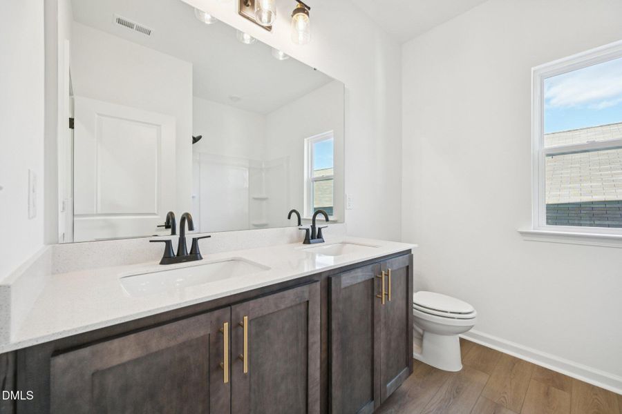 28-web-or-mls-N Stonemill Trl-S1212-028