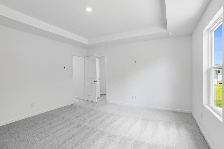 Spacious, unfurnished interior of a new home in Heritage River, Euharlee (Image 35).