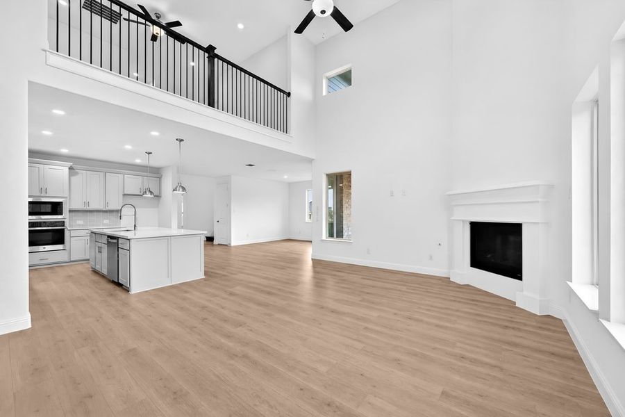 Spacious, unfurnished interior of a new home in Highland Lakes, McKinney (Image 16). Spacious, unfurnished interior of a new home in Highland Lakes, McKinney (Image 16).