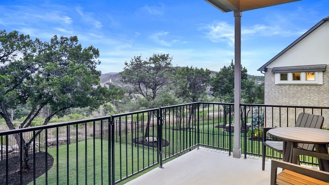 Exterior details and patio area of a home in Woodfield Preserve, Georgetown (Image 4).
