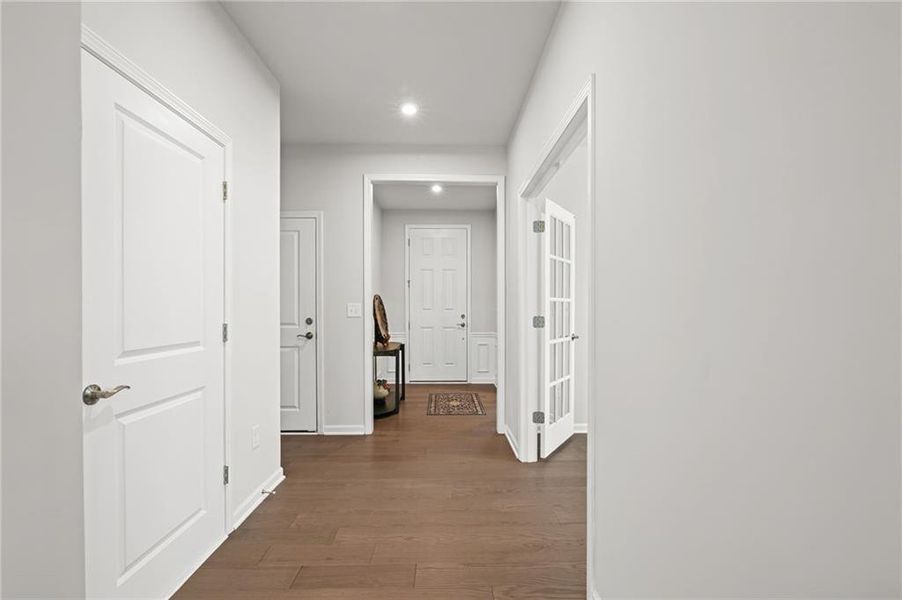 Spacious, unfurnished interior of a new home in Sun City Peachtree, Griffin (Image 21).