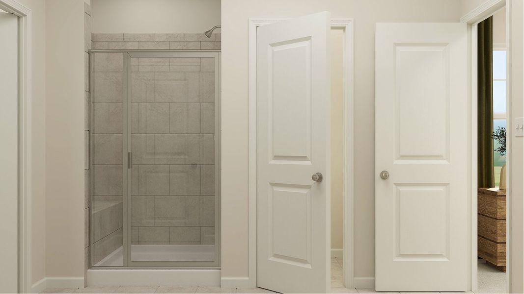 2341 Clark Owners Bath 2of2 F1