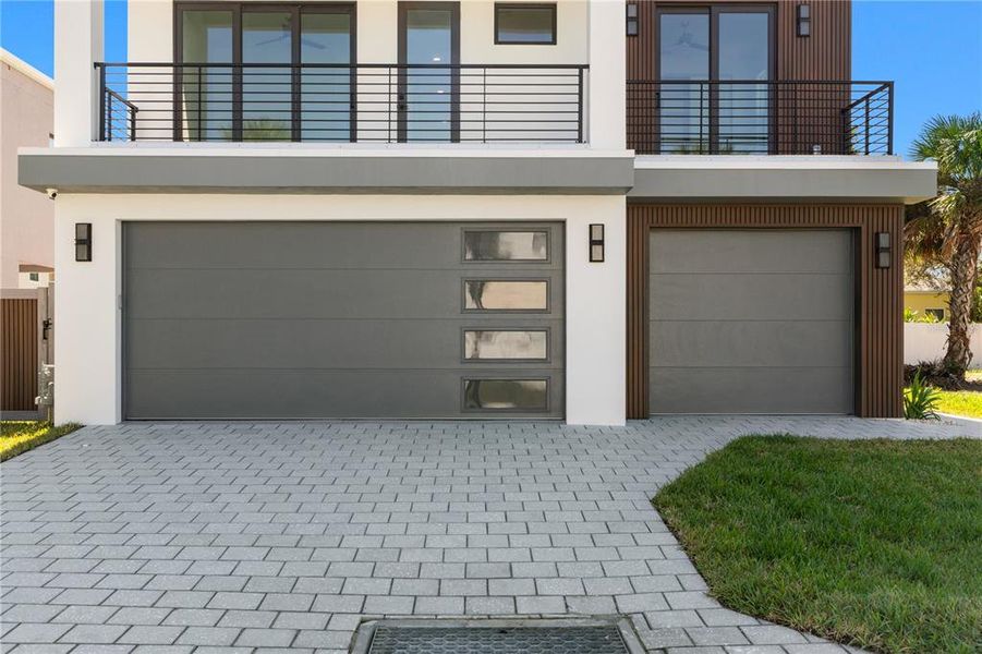 Exterior details and patio area of a home in , New Smyrna Beach (Image 52).