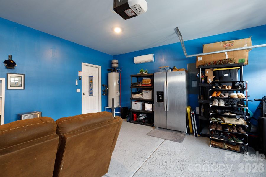 Furnished interior view inside a new home in Fergus Crossing, York (Image 11).