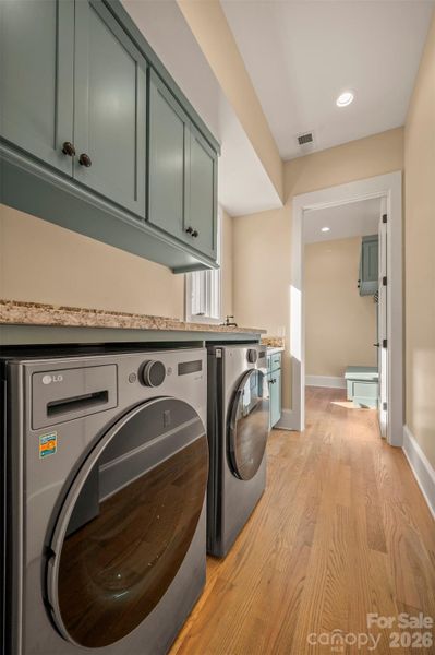 Furnished interior view inside a new home in , Tryon (Image 26).