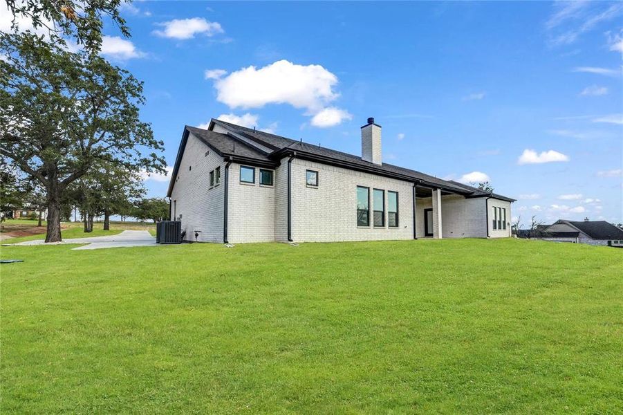 Exterior details and patio area of a home in , Weatherford (Image 28). Exterior details and patio area of a home in , Weatherford (Image 28).
