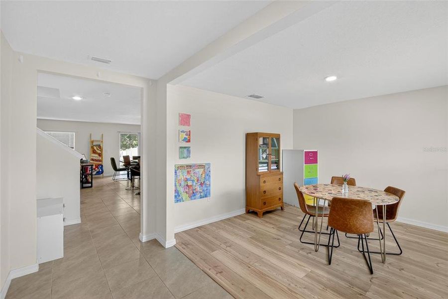 Furnished interior view inside a new home in River Park, Tampa (Image 37).