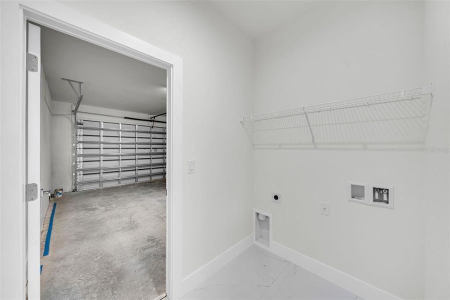 Spacious, unfurnished interior of a new home in , Port Charlotte (Image 15).