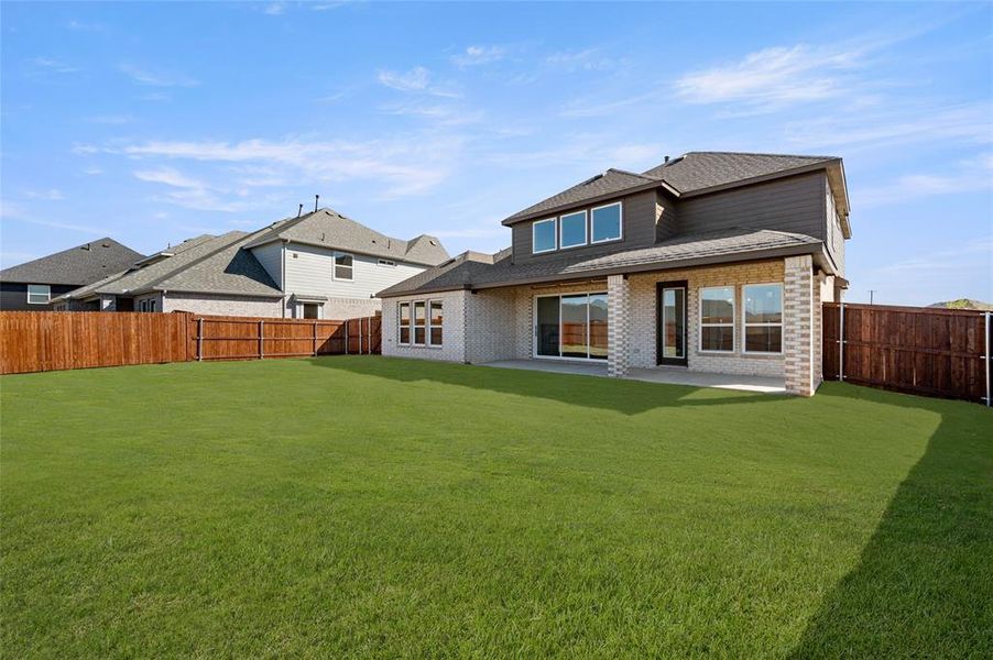 7112 Seagrove- Back-1 7112 Seagrove- Back-1