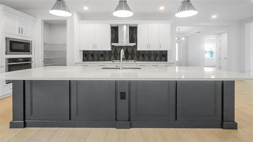 Furnished interior view inside a new home in Cresswind at Hammock Oaks, Lady Lake (Image 12).