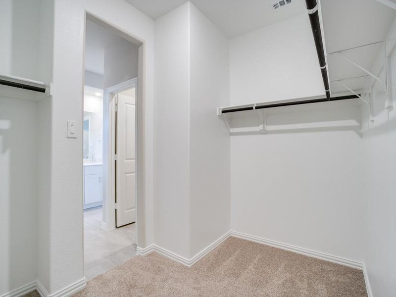 Spacious, unfurnished interior of a new home in Southridge - Signature Series, McKinney (Image 22). Spacious, unfurnished interior of a new home in Southridge - Signature Series, McKinney (Image 22).