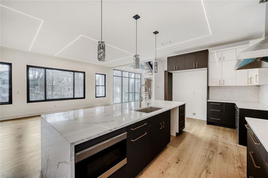 Furnished interior view inside a new home in , Atlanta (Image 15). Furnished interior view inside a new home in , Atlanta (Image 15).