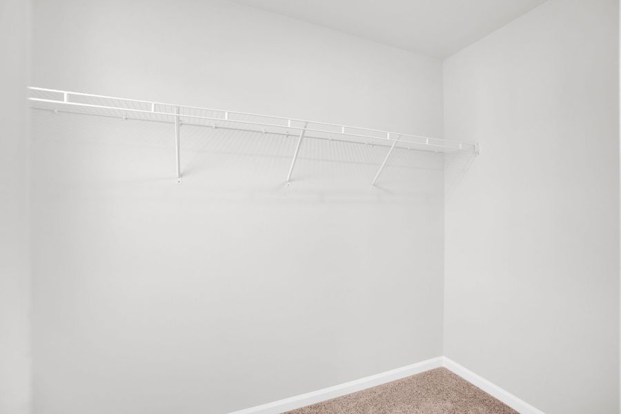 Spacious, unfurnished interior of a new home in Carriage Estates, Lexington (Image 34).