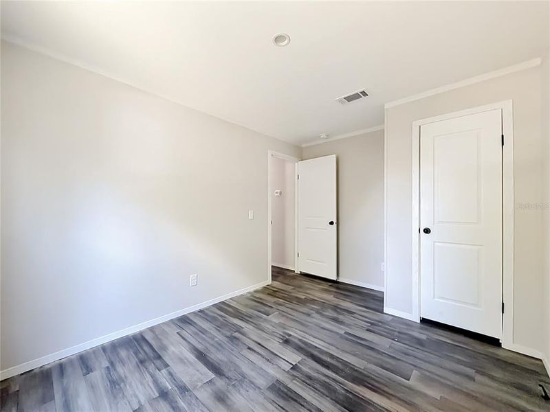 Spacious, unfurnished interior of a new home in , Orlando (Image 19).