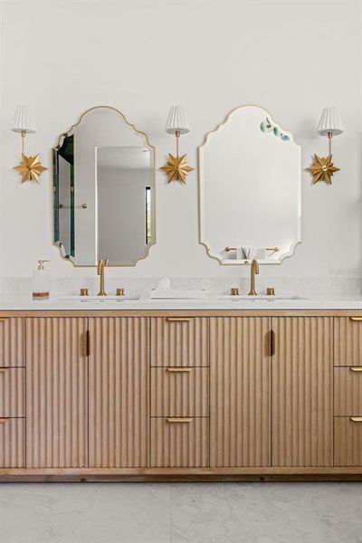 Close-up of interior finishes inside a home in , Orlando (Image 21).