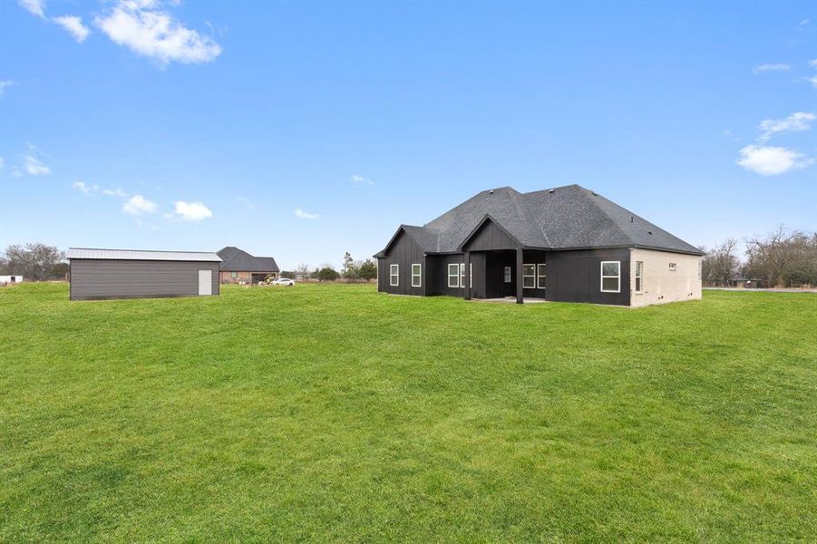 Exterior details and patio area of a home in , Greenville (Image 4).