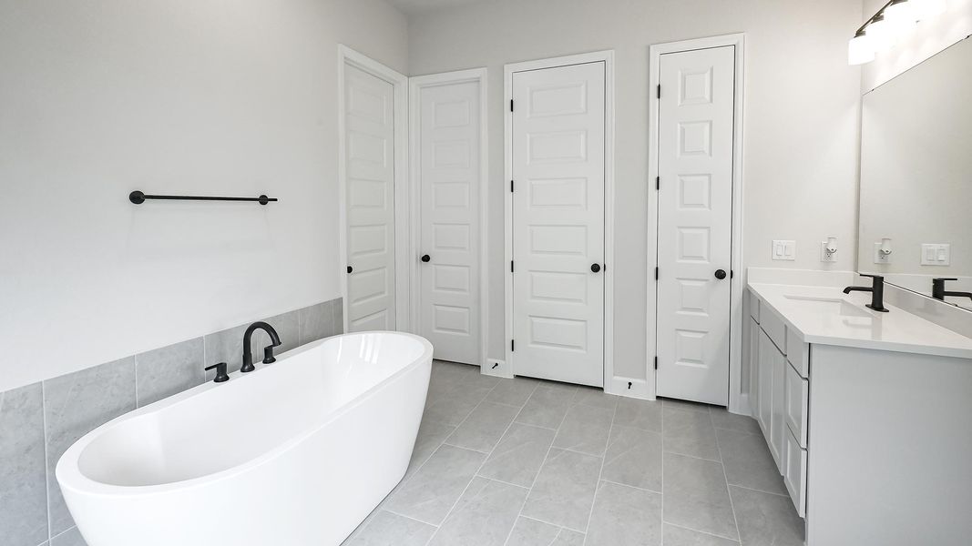 Furnished interior view inside a new home in Juniper Springs, Lockhart (Image 14).