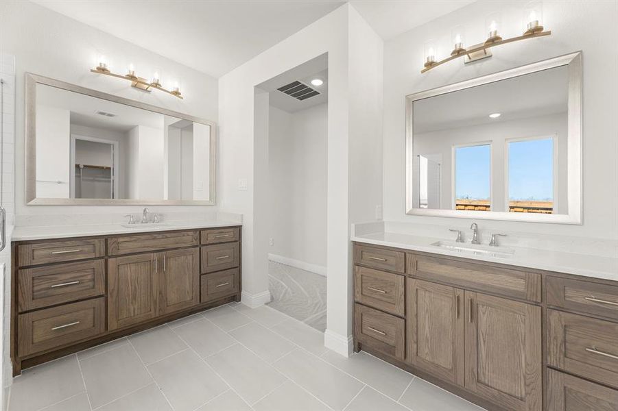 24. 9712 Talia - Bath (3)