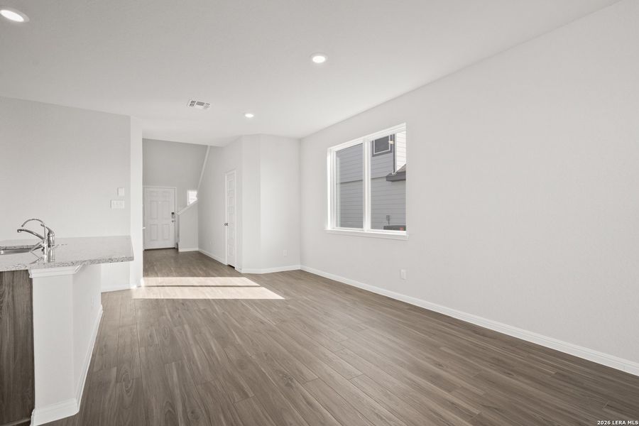 Spacious, unfurnished interior of a new home in Applewhite Meadows, San Antonio (Image 18). Spacious, unfurnished interior of a new home in Applewhite Meadows, San Antonio (Image 18).