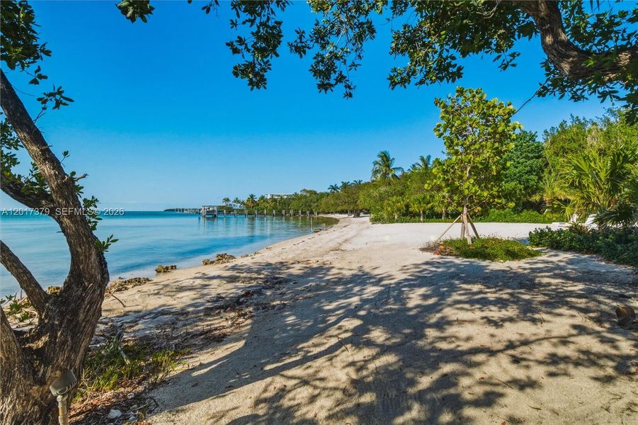 Natural landscape and outdoor views near  in Islamorada, Village of Islands (Image 83).