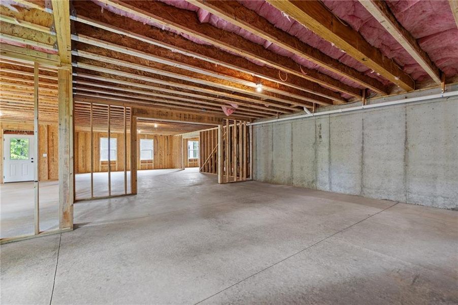Spacious, unfurnished interior of a new home in , Buford (Image 52). Spacious, unfurnished interior of a new home in , Buford (Image 52).
