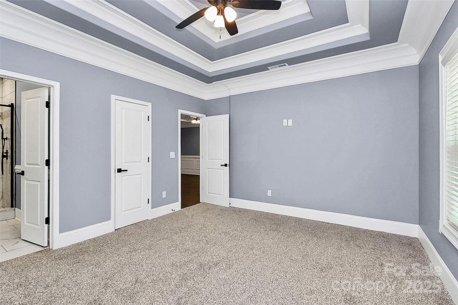 Spacious, unfurnished interior of a new home in , Charlotte (Image 31).