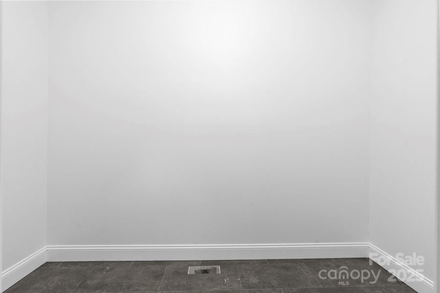 Spacious, unfurnished interior of a new home in , Claremont (Image 11).