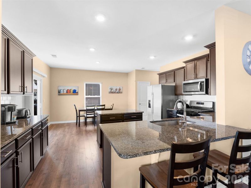 Breakfast Bar