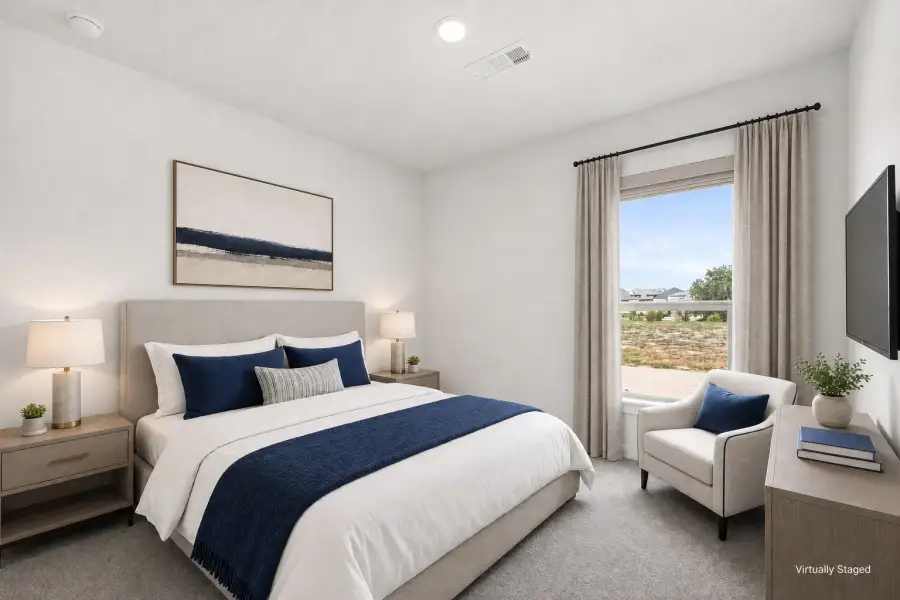 Furnished interior view inside a new home in Cottonwood Creek, Rowlett (Image 17).