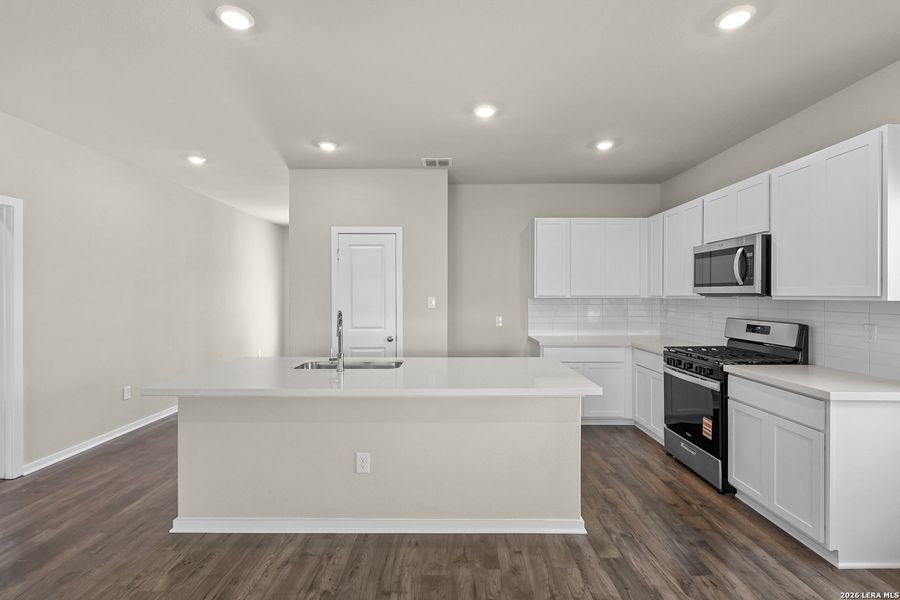 Furnished interior view inside a new home in Summerlin, San Antonio (Image 14).