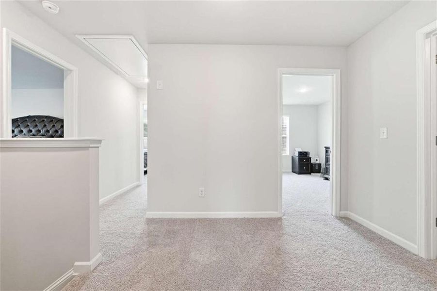 Spacious, unfurnished interior of a new home in Neely Farm, Covington (Image 25).