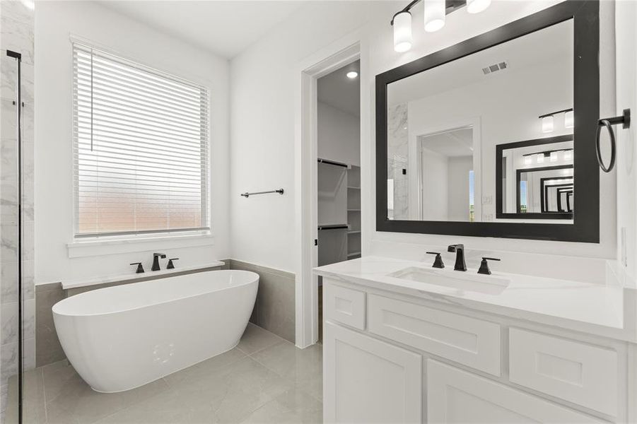 18. 1700 Pepperdine - Bath (2)